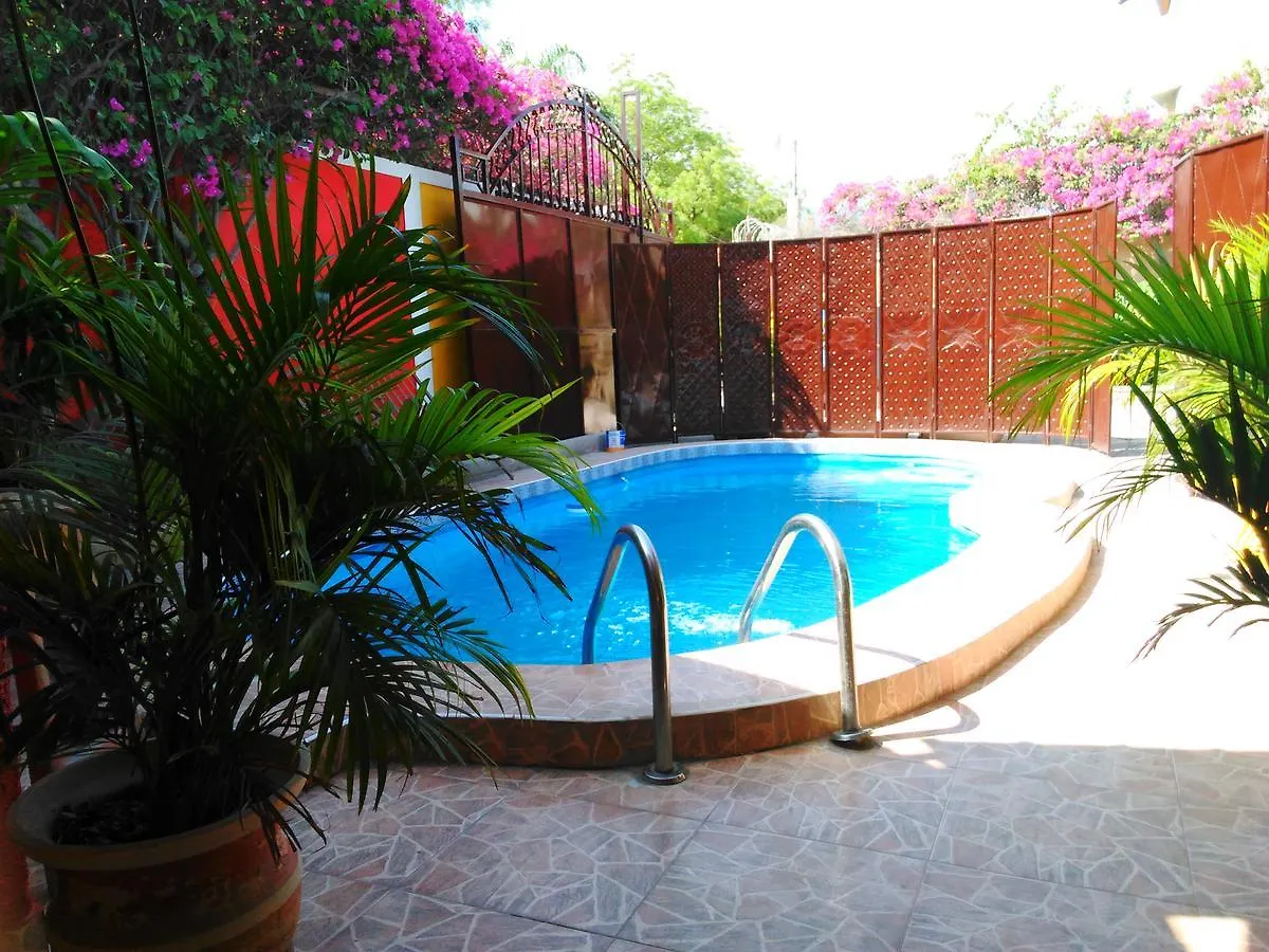 Daniella Inn Hotel Musseau
